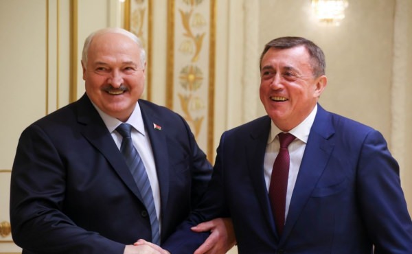 Губернатор Валерий Лимаренко встретился с президентом Беларуси Александром Лукашенко Губернатор Валерий Лимаренко встретился с президентом Беларуси Александром Лукашенко