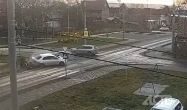 Дети чудом не пострадали в ДТП в Южно-Сахалинске