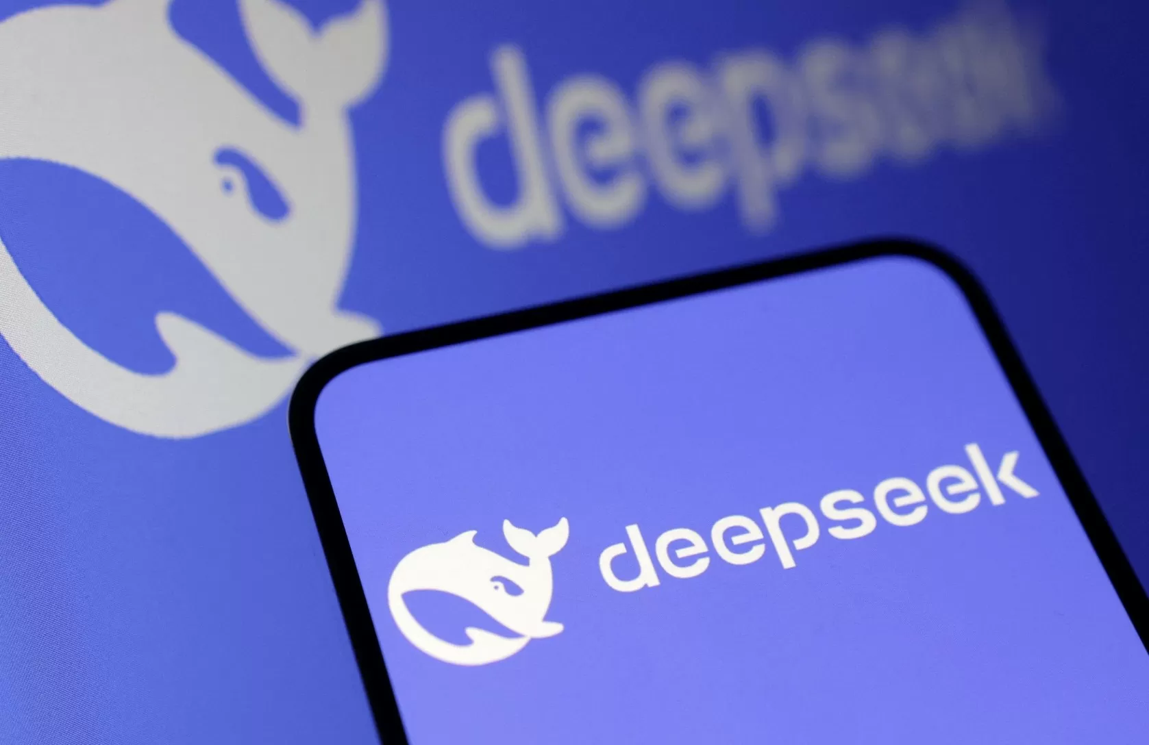 Утечка данных DeepSeek: эксперты Wiz нашли базу чатов ИИ