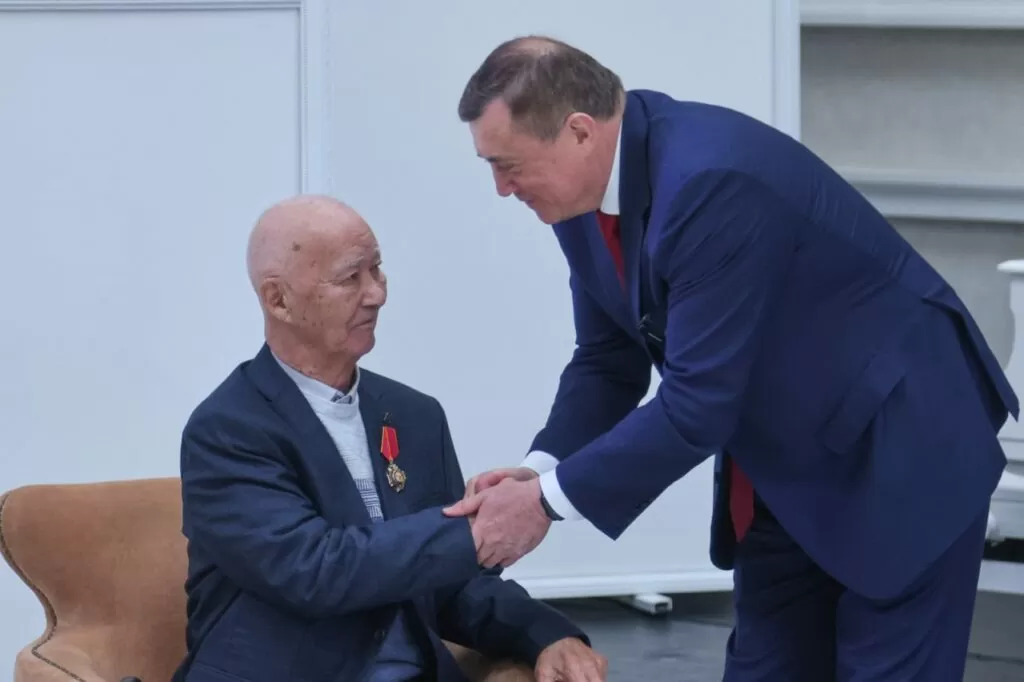 90 лет Владимиру Санги