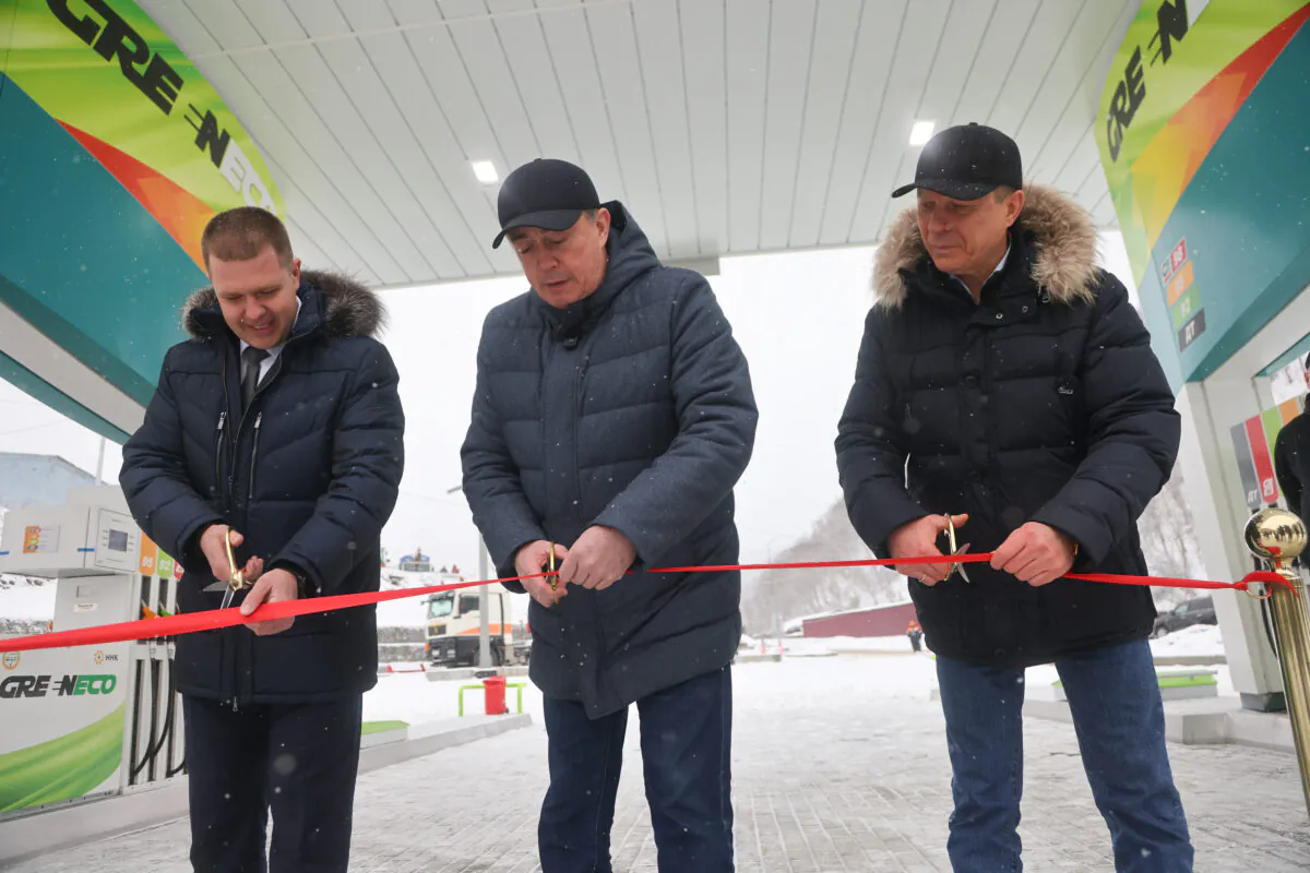 Аавтозаправку ННК открыли в Холмске