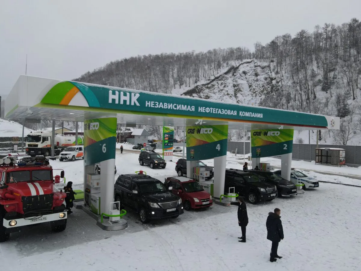 Аавтозаправку ННК открыли в Холмске