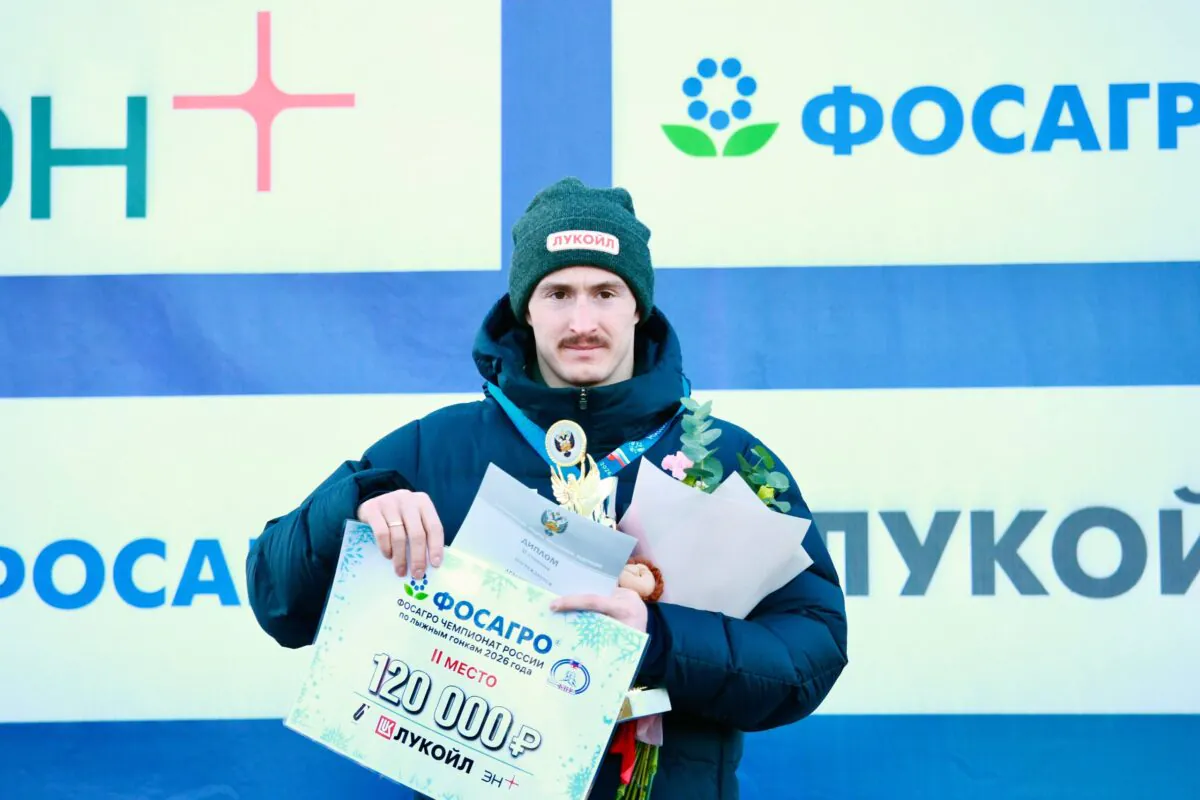 Большунов выиграл гонку на 10 км на чемпионате России в Южно-Сахалинске
