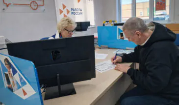 Более 60 сахалинцев старшего возраста нашли работу с начала года