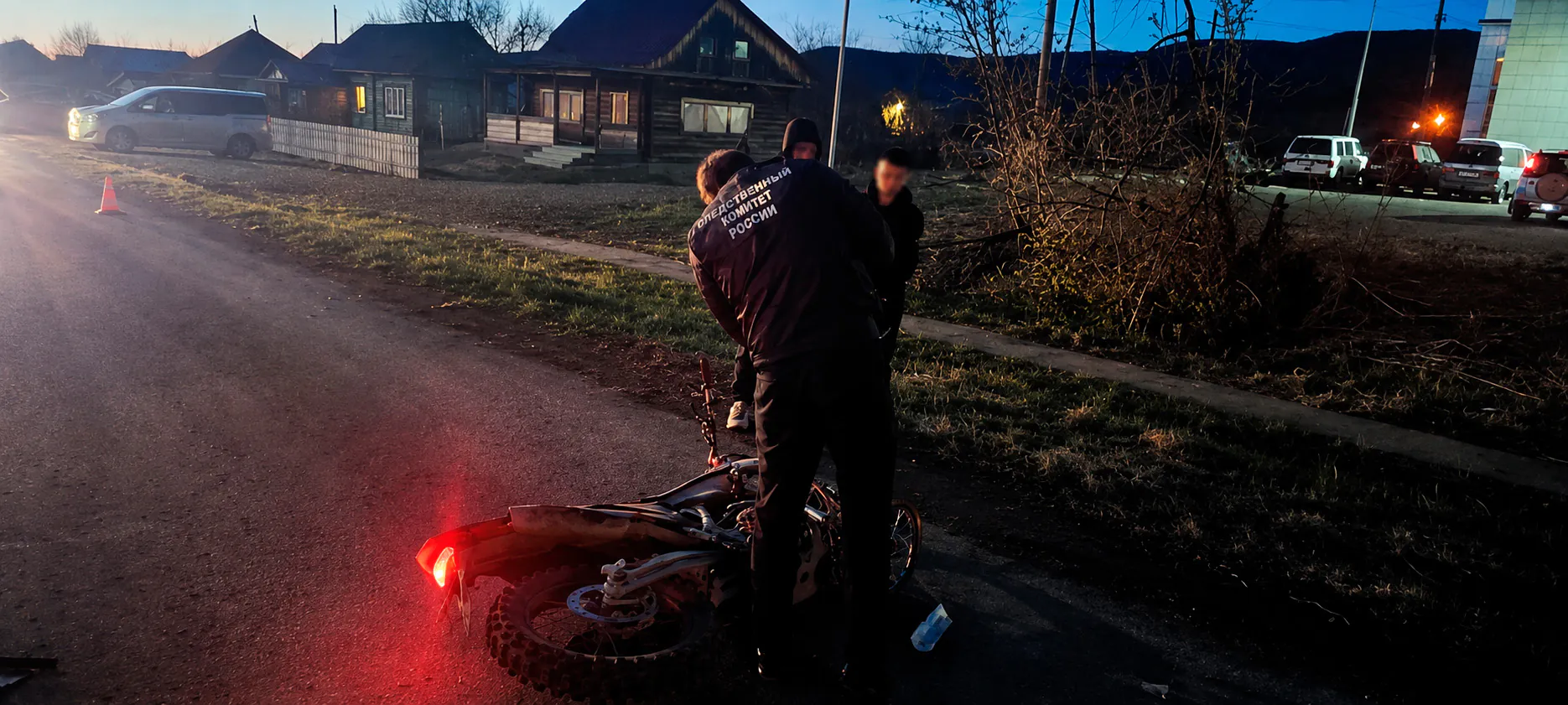 На Сахалине возбудили уголовное дело после смертельного ДТП с подростками на мотоцикле