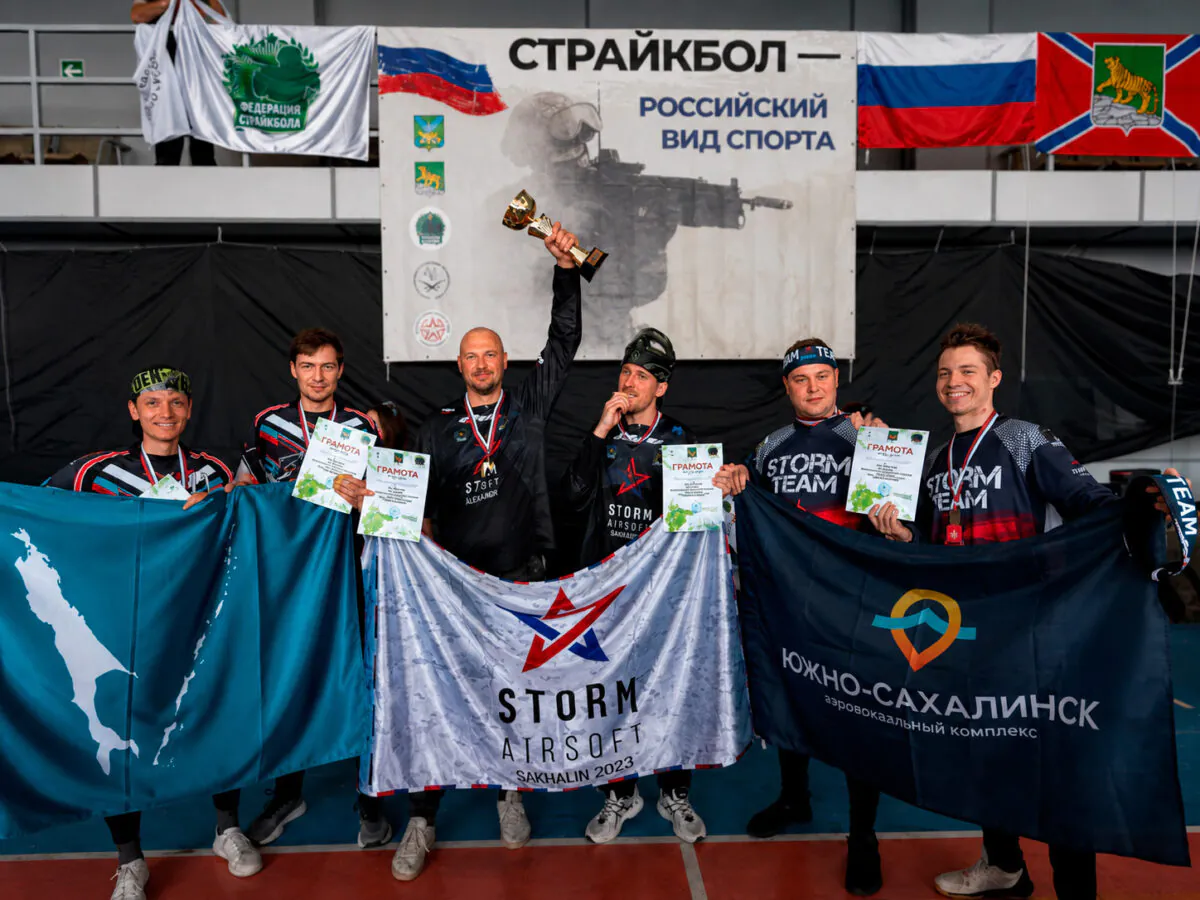Сахалинские команды на пьедестале чемпионата ДФО по страйкболу 2х2 с золотом, серебром и бронзой