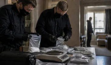 На Сахалине задержали иностранца с килограммом мефедрона