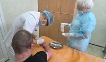 Сахалинские врачи спасли 20-летнего пациента после тяжелых ожогов