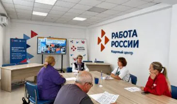 Свое дело с поддержкой: 26 сахалинцев и курильчан запустили бизнес через Кадровый центр