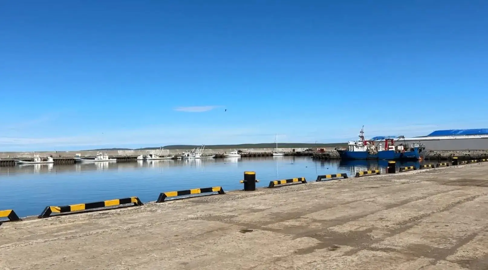 Морской терминал Северо-Курильска восстановили после цунами