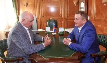 Лимаренко и Карасин обсудили образование, демографию и федеральную поддержку Сахалина