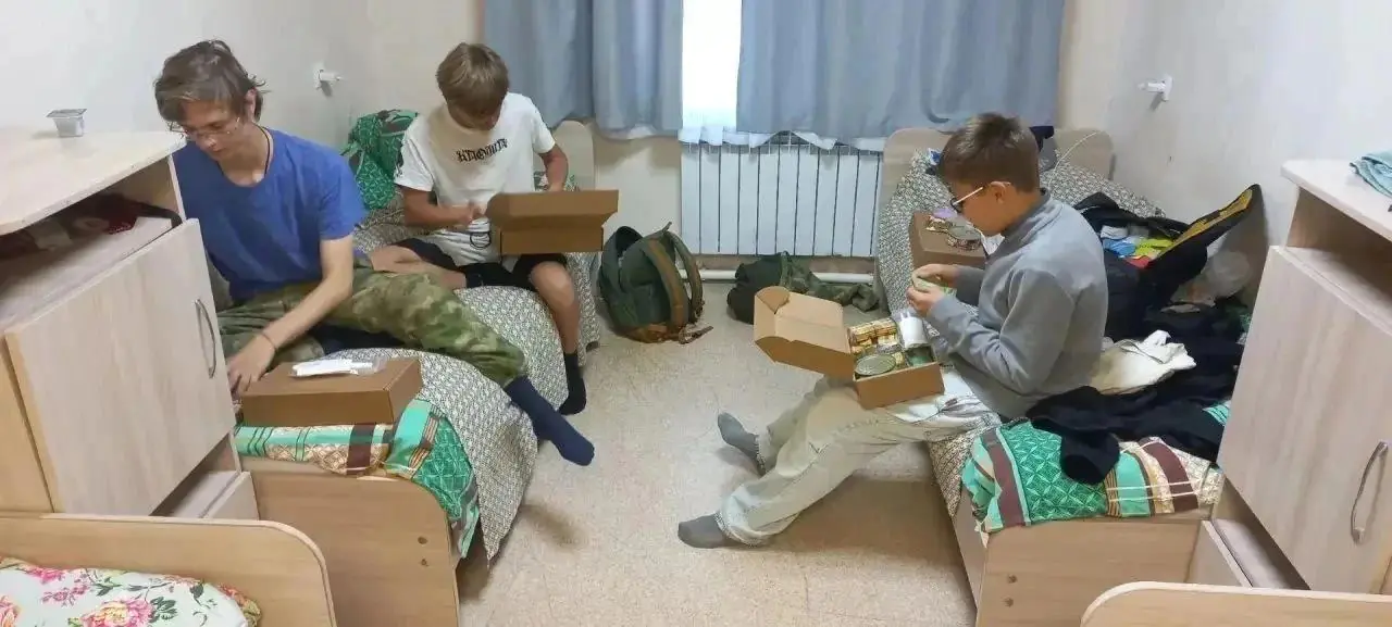 Детей госпитализировали после ужина в лагере «Юбилейный» на Сахалине