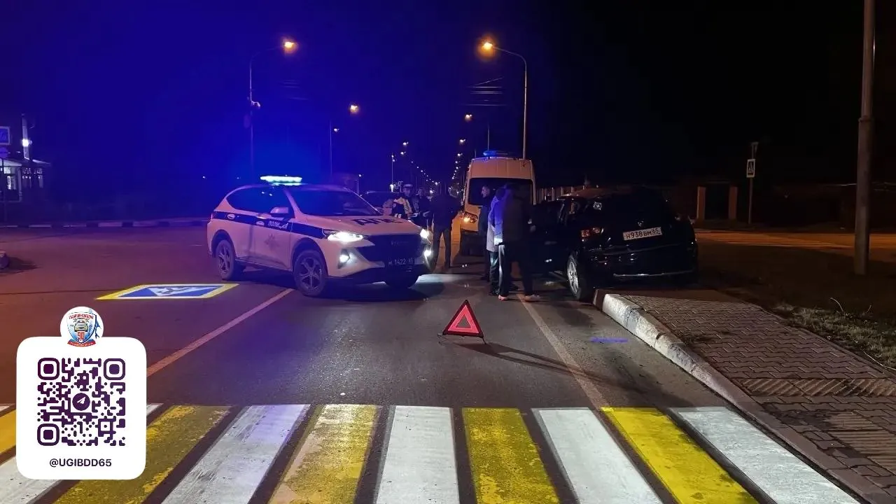 Девочка пострадала при столкновении двух автомобилей в Южно-Сахалинске